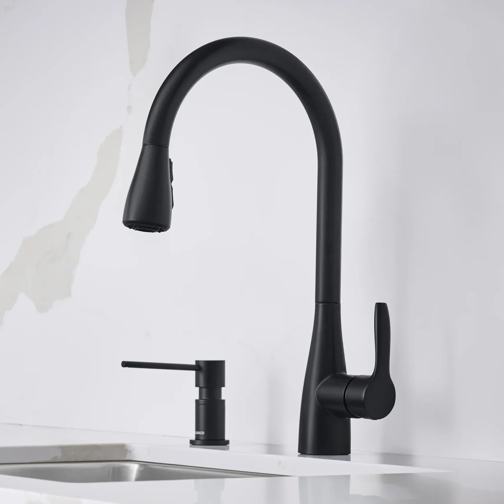 Blanco Atura Pull-Down Dual-Spray Kitchen Faucet, Matte Black, 1.5 GPM, Brass, 443027