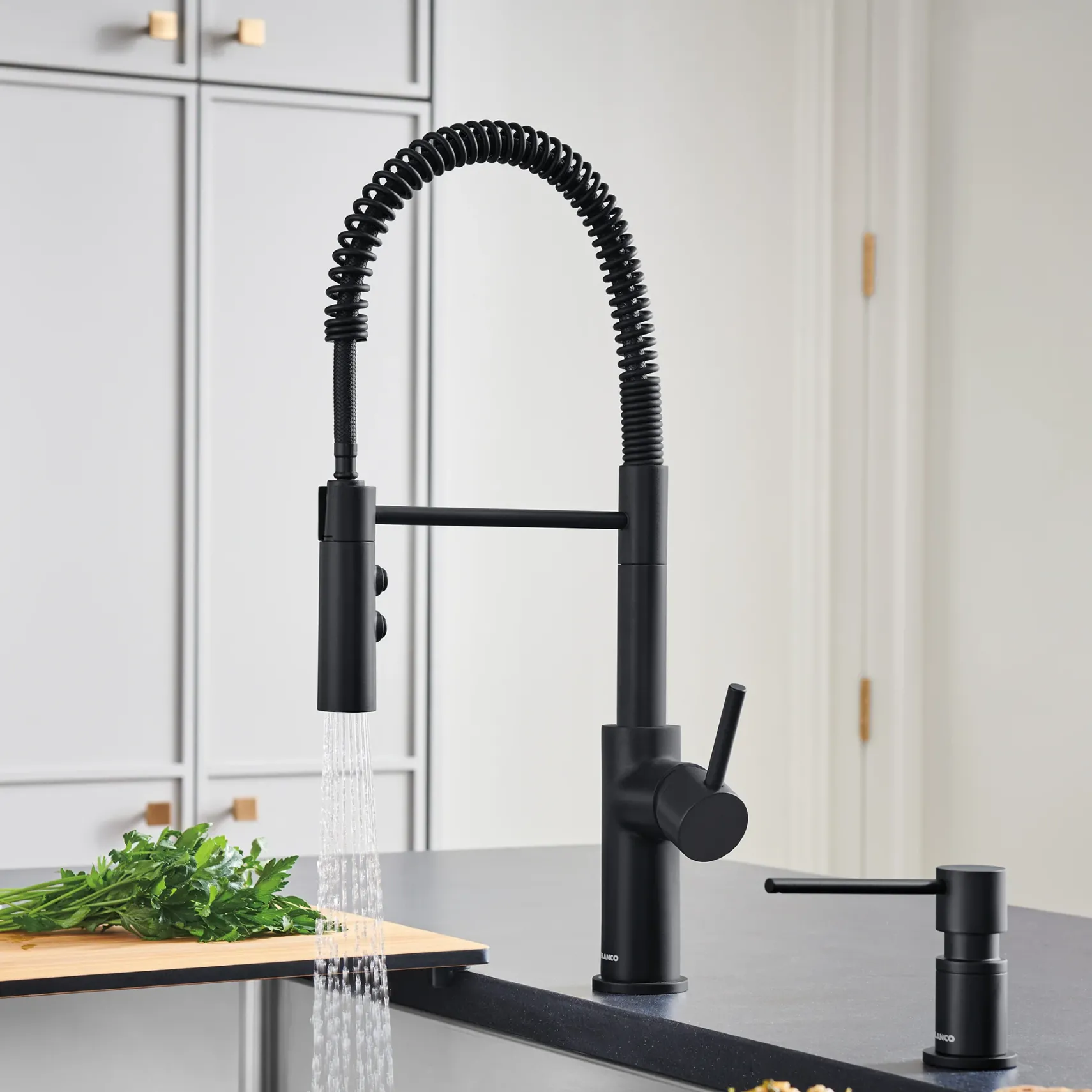 Blanco Catris Semi-Pro Pull-Down Dual-Spray Kitchen Faucet, Matte Black, 1.5 GPM, Brass, 443032