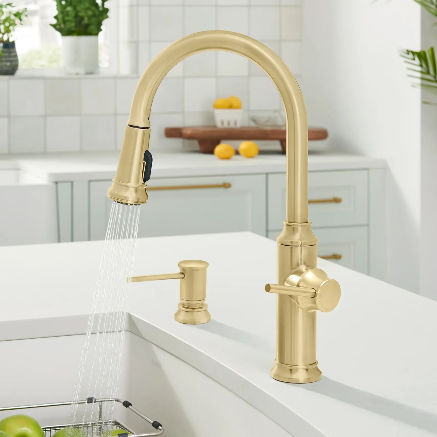 Blanco Empressa High Arc Pull-Down Dual-Spray Kitchen Faucet, Satin Gold, 1.5 GPM, Brass, 442980
