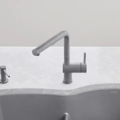 Blanco Linus 1.5 GPM Brass Kitchen Faucet, Pull-Out, Metallic Gray, 526370