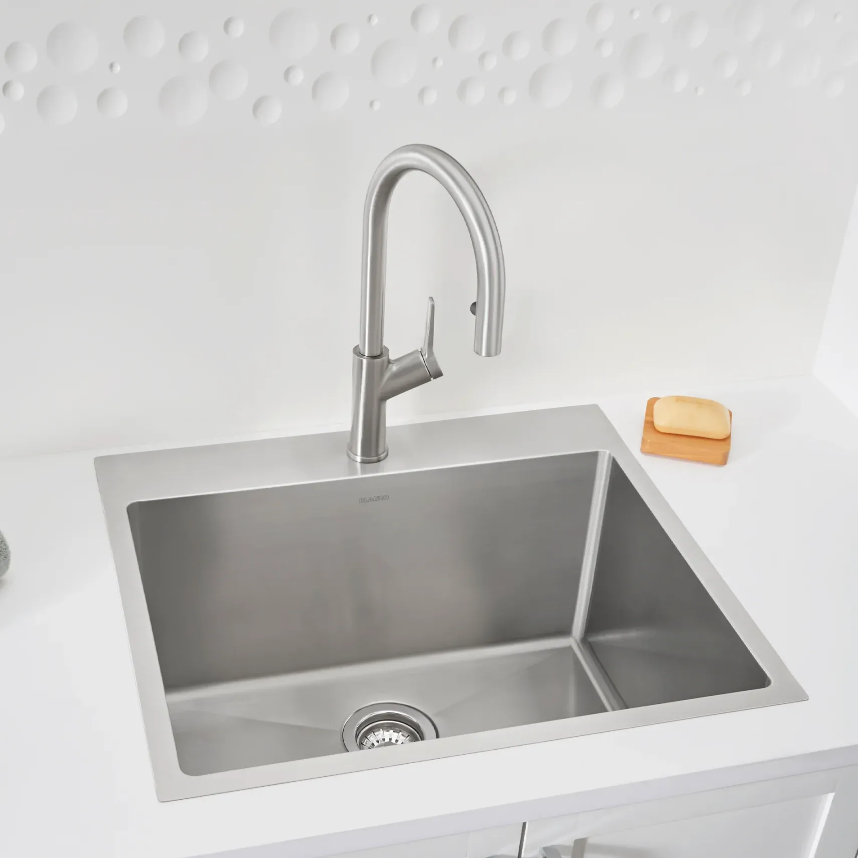 Blanco Quatrus 25" Dual Mount Stainless Steel Laundry Sink, 18 Gauge, 522136