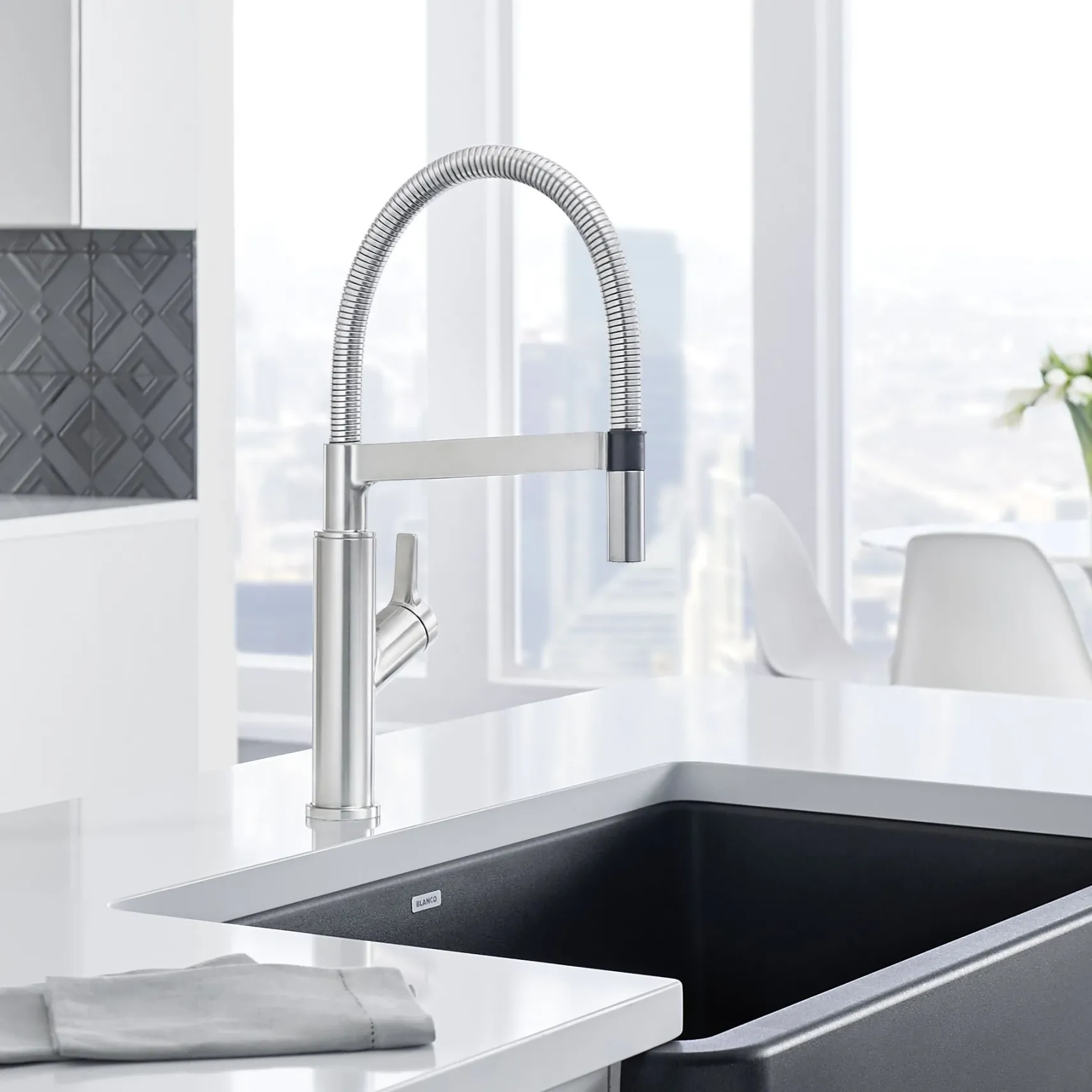 Blanco Solenta 1.5 GPM Brass Kitchen Faucet, Semi-Pro, Stainless, 401991
