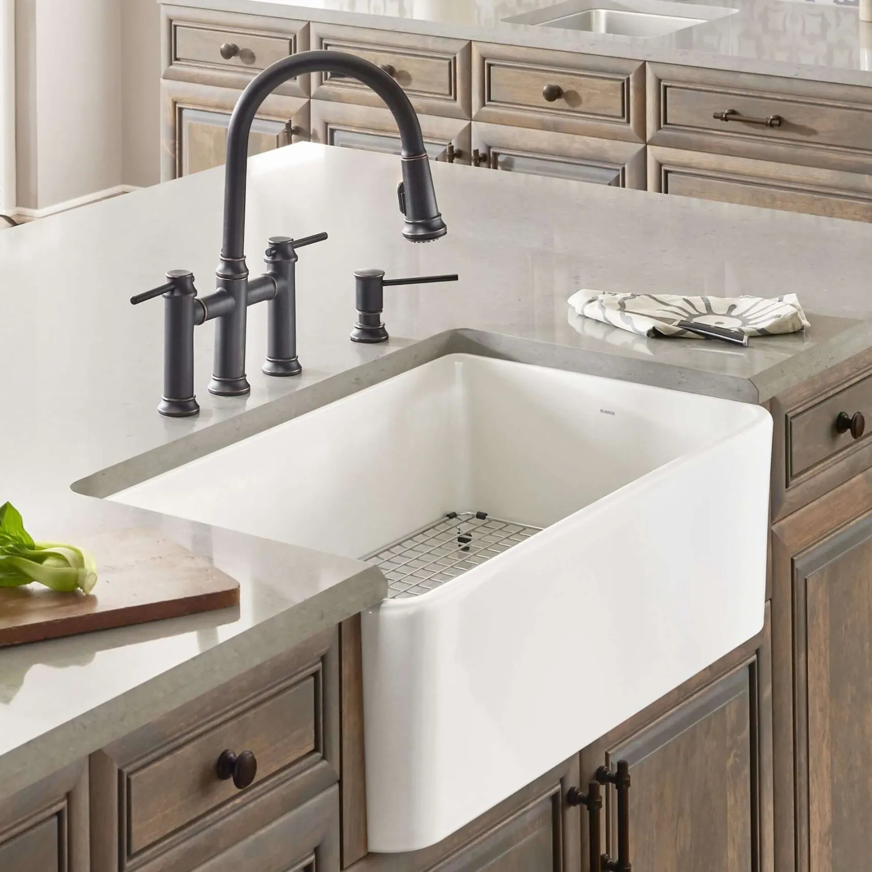 Blanco Cerana 33" Fireclay Farmhouse Sink, White, 525012