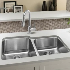 Blanco Stellar 32" Undermount Stainless Steel Kitchen Sink, 60/40 Double Bowl, 18 Gauge, Brushed Finish, 441023