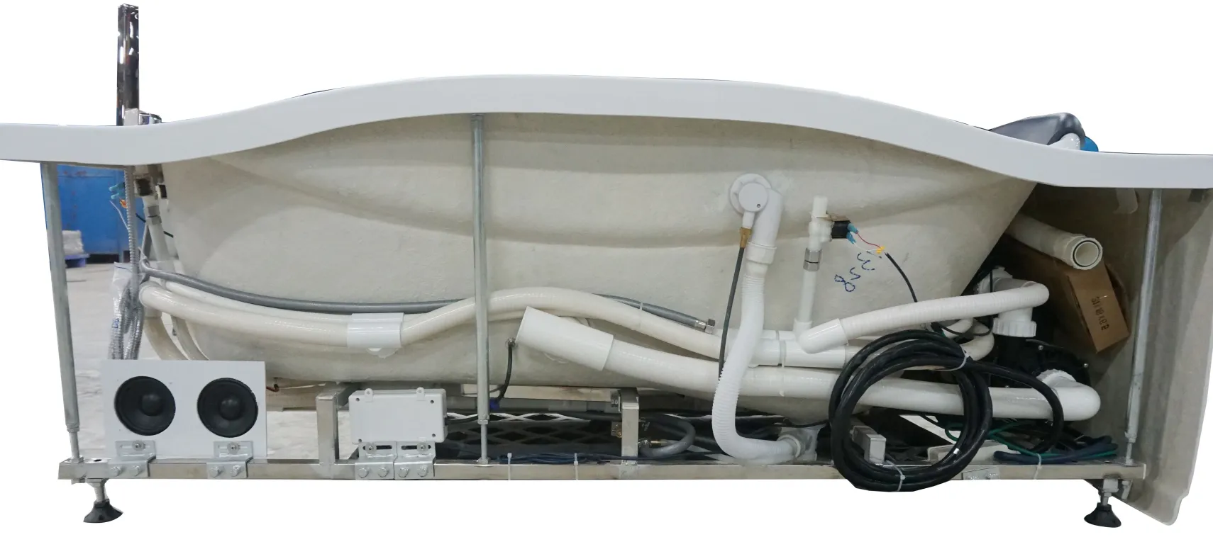 Eago 71" Acrylic Corner Rectangle Bathtub with Fixtures, White, AM189ETL-R