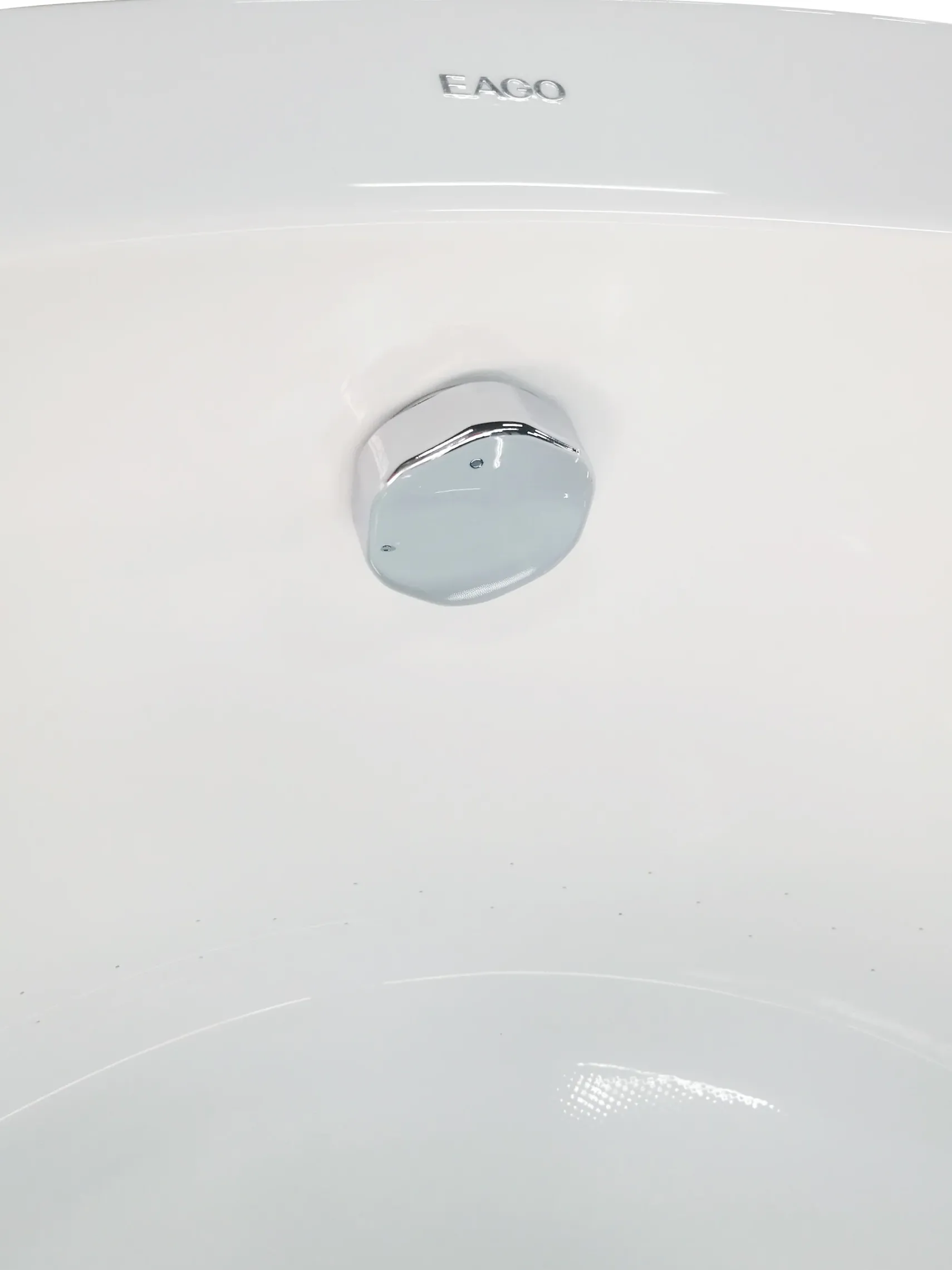Eago 66" Acrylic Free Standing Oval Air Bubble Bathtub, White, AM2130