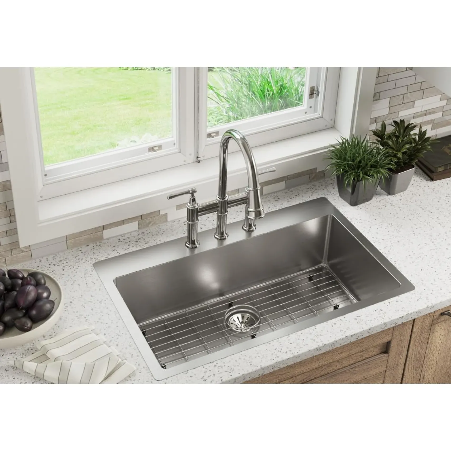 Elkay Crosstown 33" Stainless Steel Kitchen Sink Kit, Polished Satin, 4 Faucet Hole, ECTSRS33229TBG4
