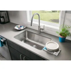 Elkay Lustertone Classic 31" Stainless Steel Kitchen Sink, 18 Gauge, Lustrous Satin, ELUH281610PD