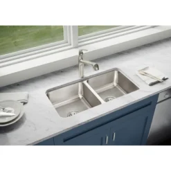 Elkay Lustertone Classic 32" Stainless Steel Kitchen Sink, 50/50 Double Bowl, 18 Gauge, Lustrous Satin, ELUH3116