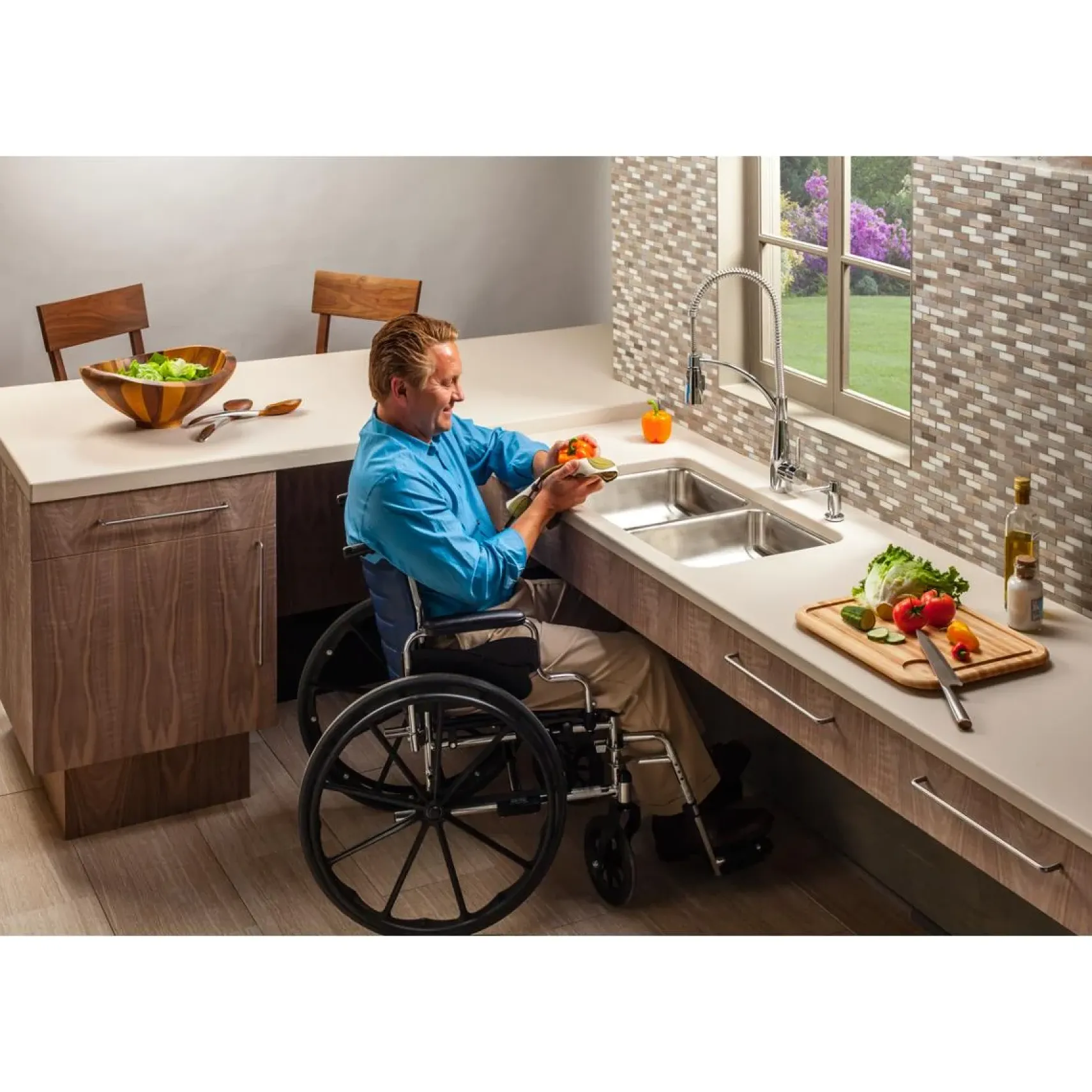 Elkay Lustertone Classic 31" Undermount Stainless Steel ADA Kitchen Sink, 50/50 Double Bowl, Lustrous Satin, 18 Gauge, ELUHAD311845