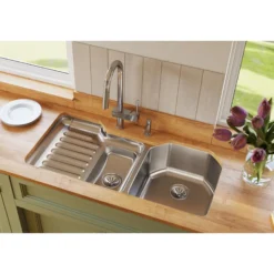 Elkay Lustertone Classic 42" Undermount Stainless Steel Kitchen Sink, 60/40 Double Bowl, Lustrous Satin, 18 Gauge, ELUH4221R