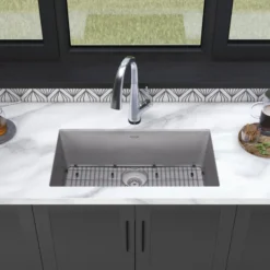 Elkay Quartz Classic 33