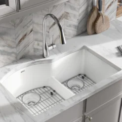 Elkay Quartz Classic 33" Undermount Quartz Kitchen Sink Kit, 60/40 Double Bowl, White, ELGHU3322RWH0C