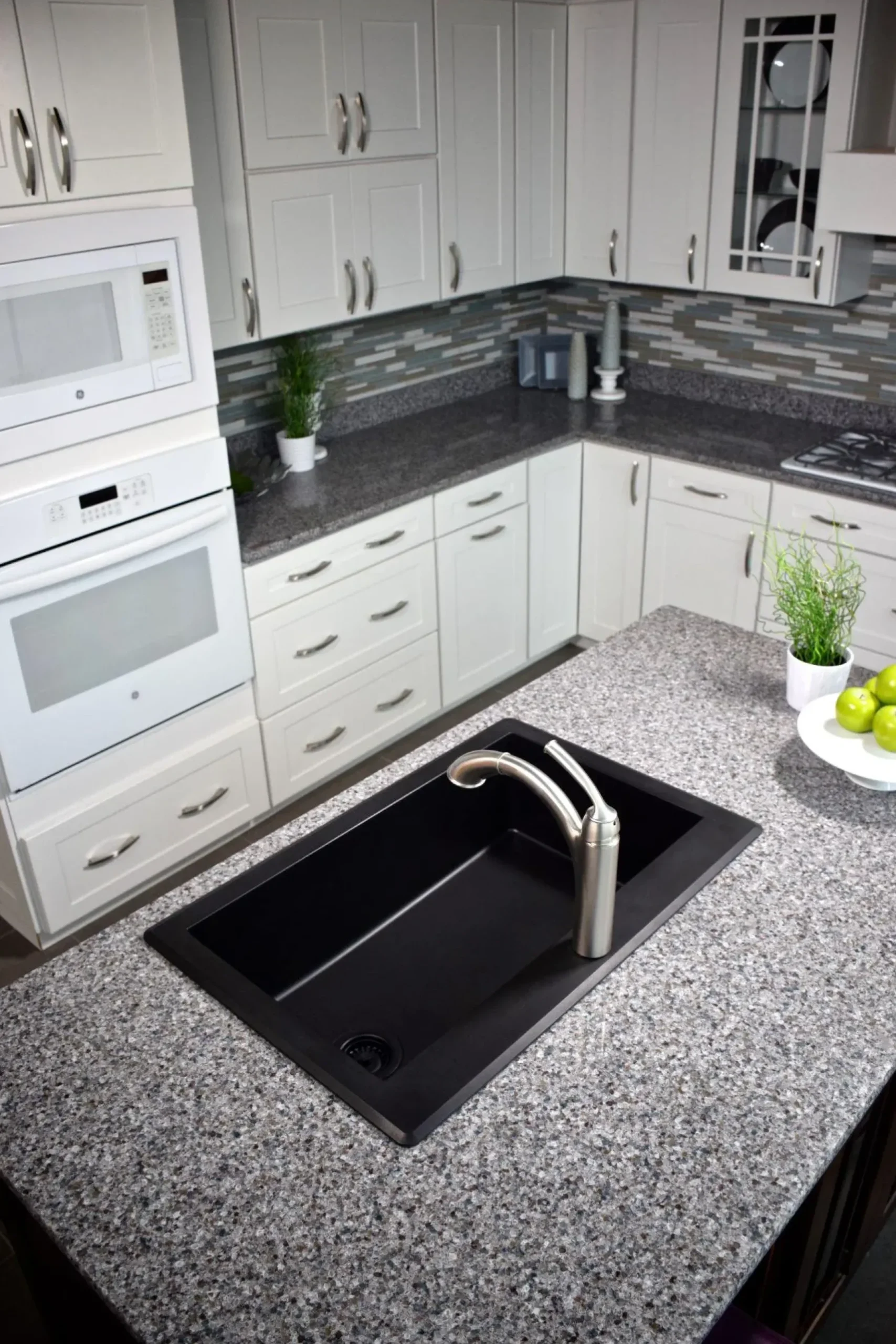 Karran 33" Drop In/Topmount Quartz Composite Kitchen Sink, Black, QT-670-BL-PK1