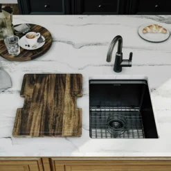 Karran Elite Workstation 15