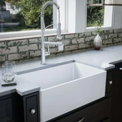 Karran Fireclay 30