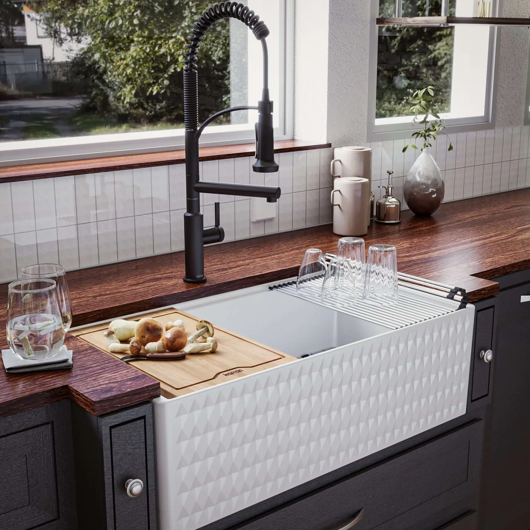 Karran Fireclay 33" Fireclay Workstation Farmhouse Sink with Accessories, White, FCWSD33SBWH-PK1