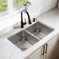 Karran Lansen 32