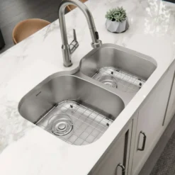 Karran Profile 32" Undermount Stainless Steel Kitchen Sink with Accessories, 60/40 Double Bowl, 18 Gauge, PRU33R-PK1