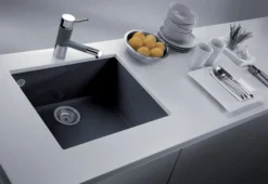 Latoscana Plados 23" Quartz Composite Undermount Single Bowl Kitchen Sink, Black, ON6010ST-44UG