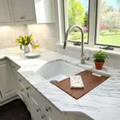 Nantucket Sinks Premium Kitchen 1.75 GPM Lever Stainless Steel Kitchen Faucet, Lever, KFPD16BRS