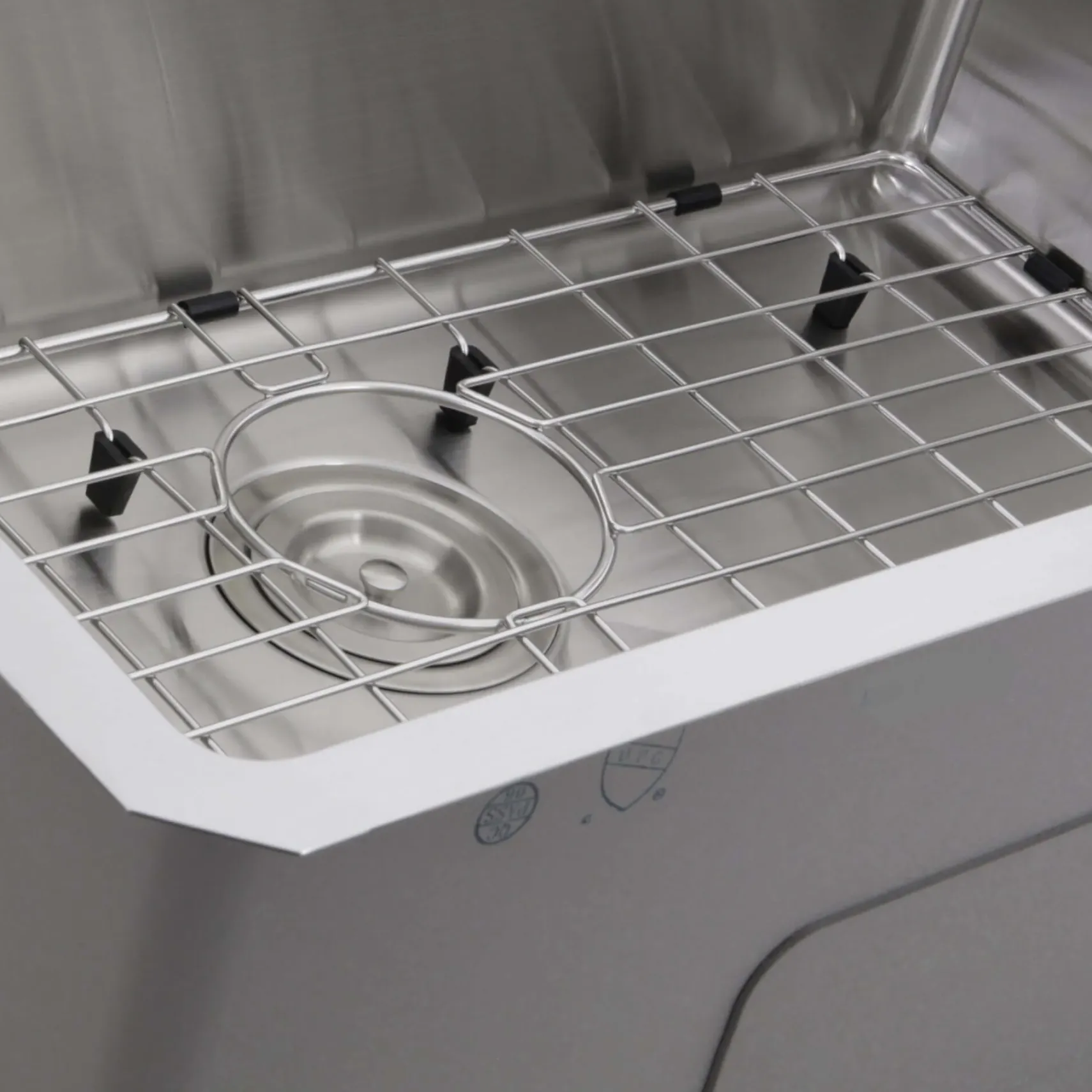 Nantucket Sinks Pro Series 28" Stainless Steel Kitchen Sink, 16 Gauge, SR2818-16