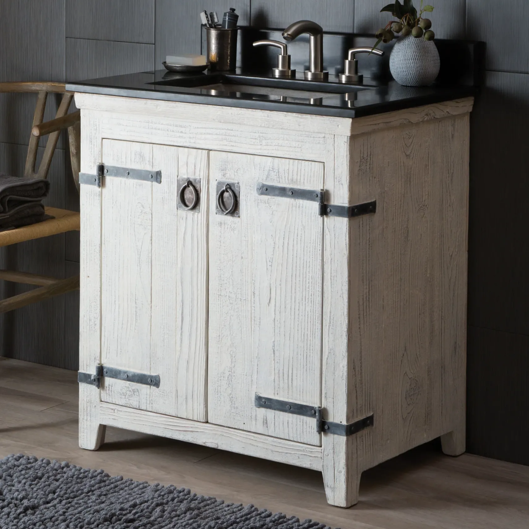 Native Trails 30" Americana Freestanding Vanity Base in Whitewash, VNB300