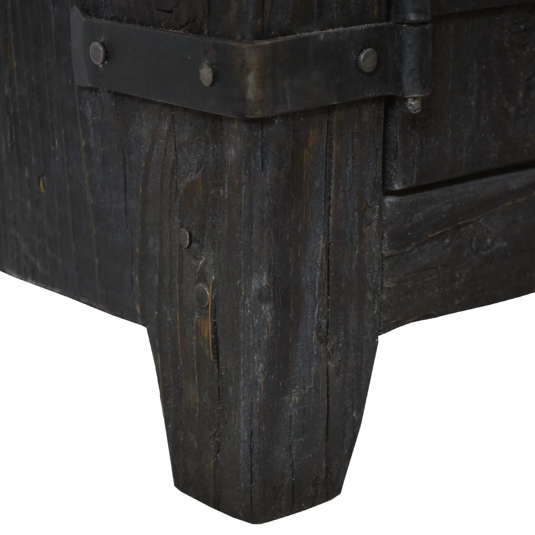 Native Trails 48" Americana Freestanding Rustic Vanity Base in Anvil, Reclaimed Wood, VNB488