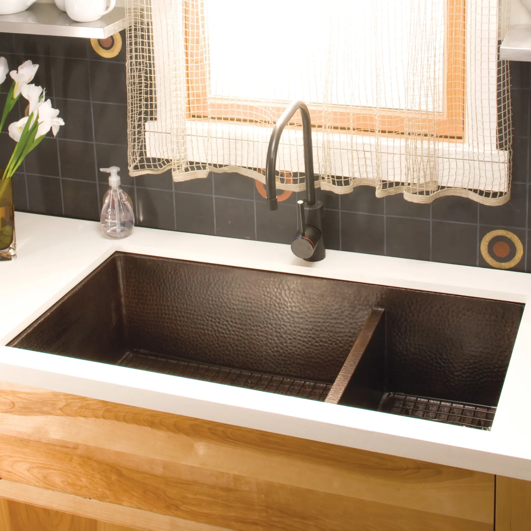 Native Trails Cocina Duet Pro 40" Copper Kitchen Sink, 60/40 Double Bowl, Antique Copper, CPK277