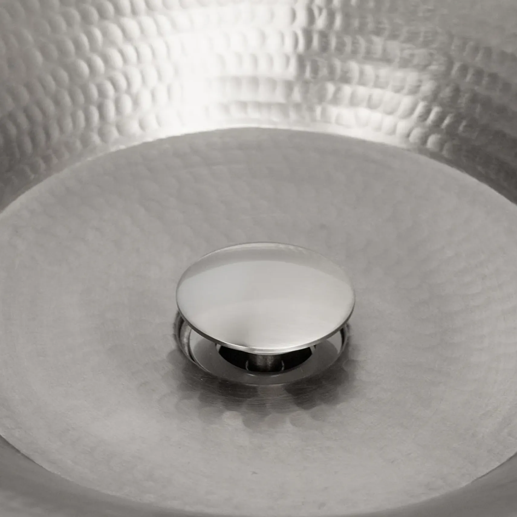 Premier Copper Products 17" Rectangle Wired Rim Vessel Hammered Copper Bathroom Sink in Nickel, Matching Drain and Accessories, BSP5_VREC17WEN-P