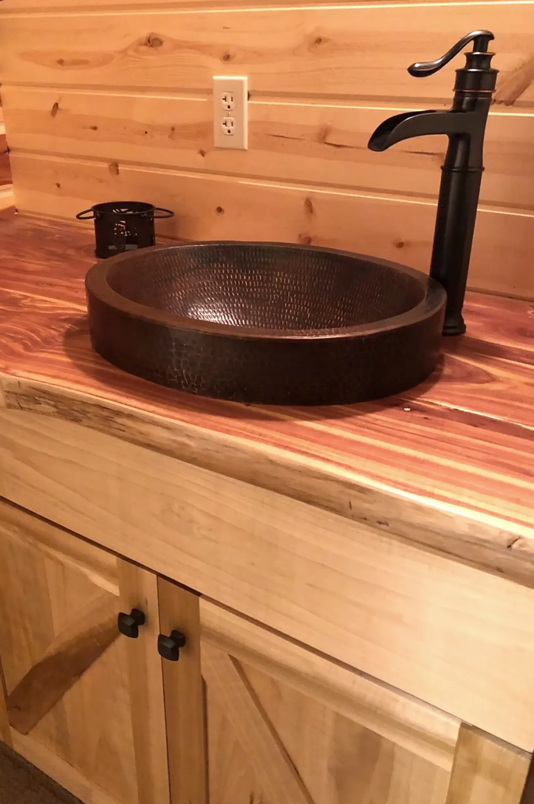 Premier Copper Products 18" Oval Copper Bathroom Sink, Oil Rubbed Bronze, VO18SKDB
