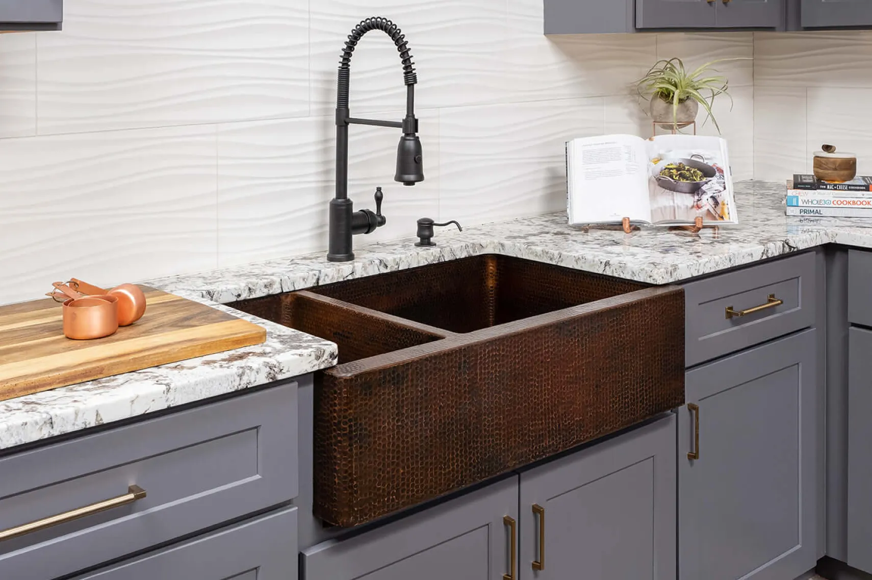 Premier Copper Products 33" Copper Farmhouse Sink, 25/75 Double Bowl, Oil Rubbed Bronze, KA25DB33229
