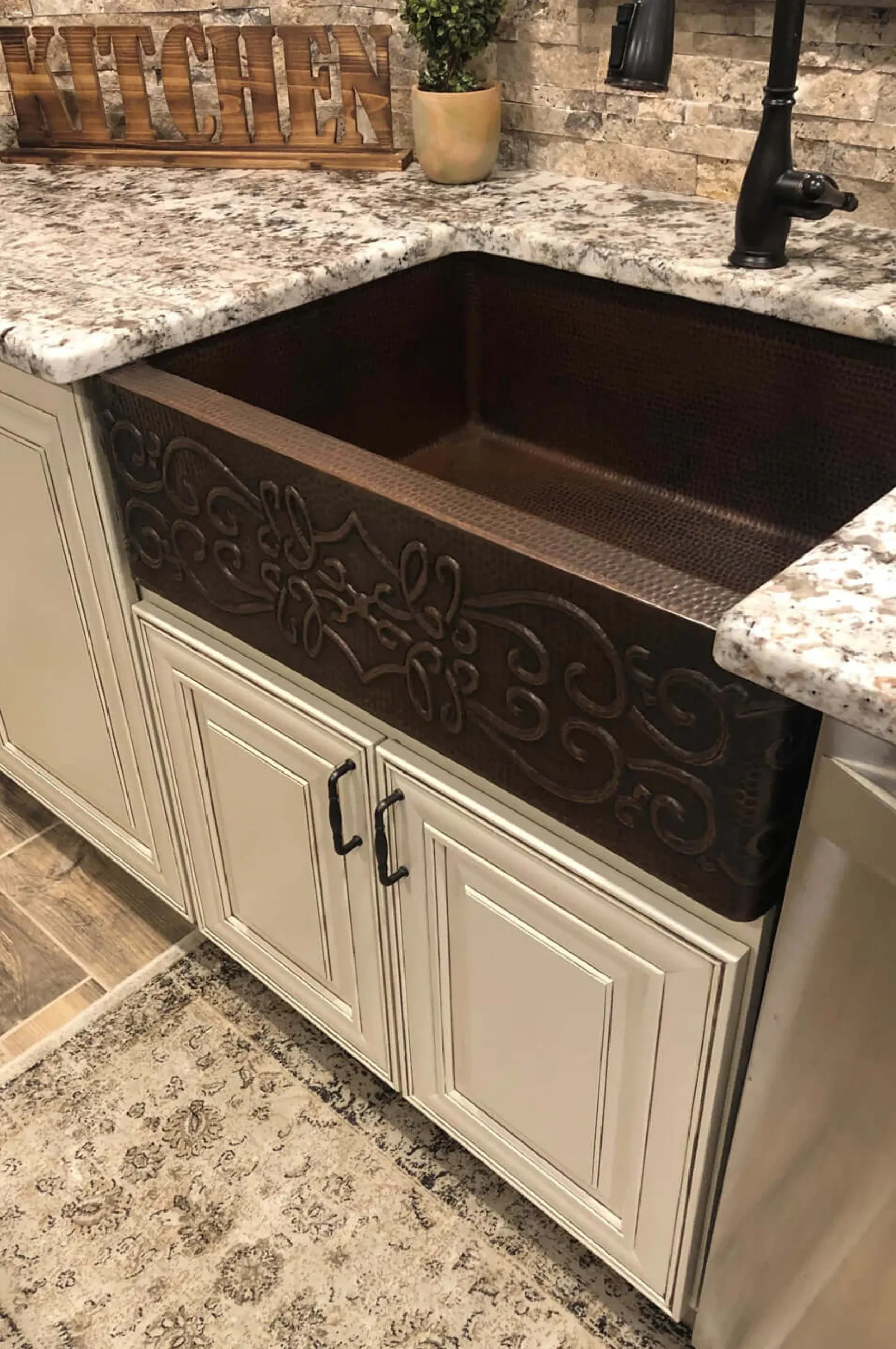 Premier Copper Products 30" Copper Farmhouse Sink, Oil Rubbed Bronze, KASDB30229S
