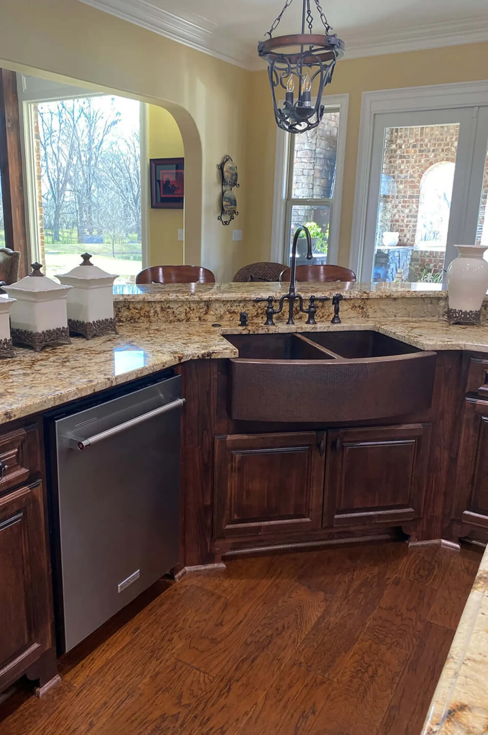 Premier Copper Products 33" Copper Farmhouse Sink, 50/50 Double Bowl, Oil Rubbed Bronze, KA50RDB33249