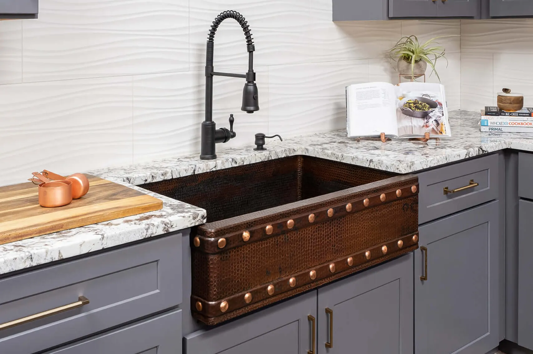Premier Copper Products 33" Hammered Copper Kitchen Apron Single Basin Farmhouse Sink w/ Barrel Strap Design with Matching Drain and Accessories, Oil Rubbed Bronze, KSP3_KASDB33229BS