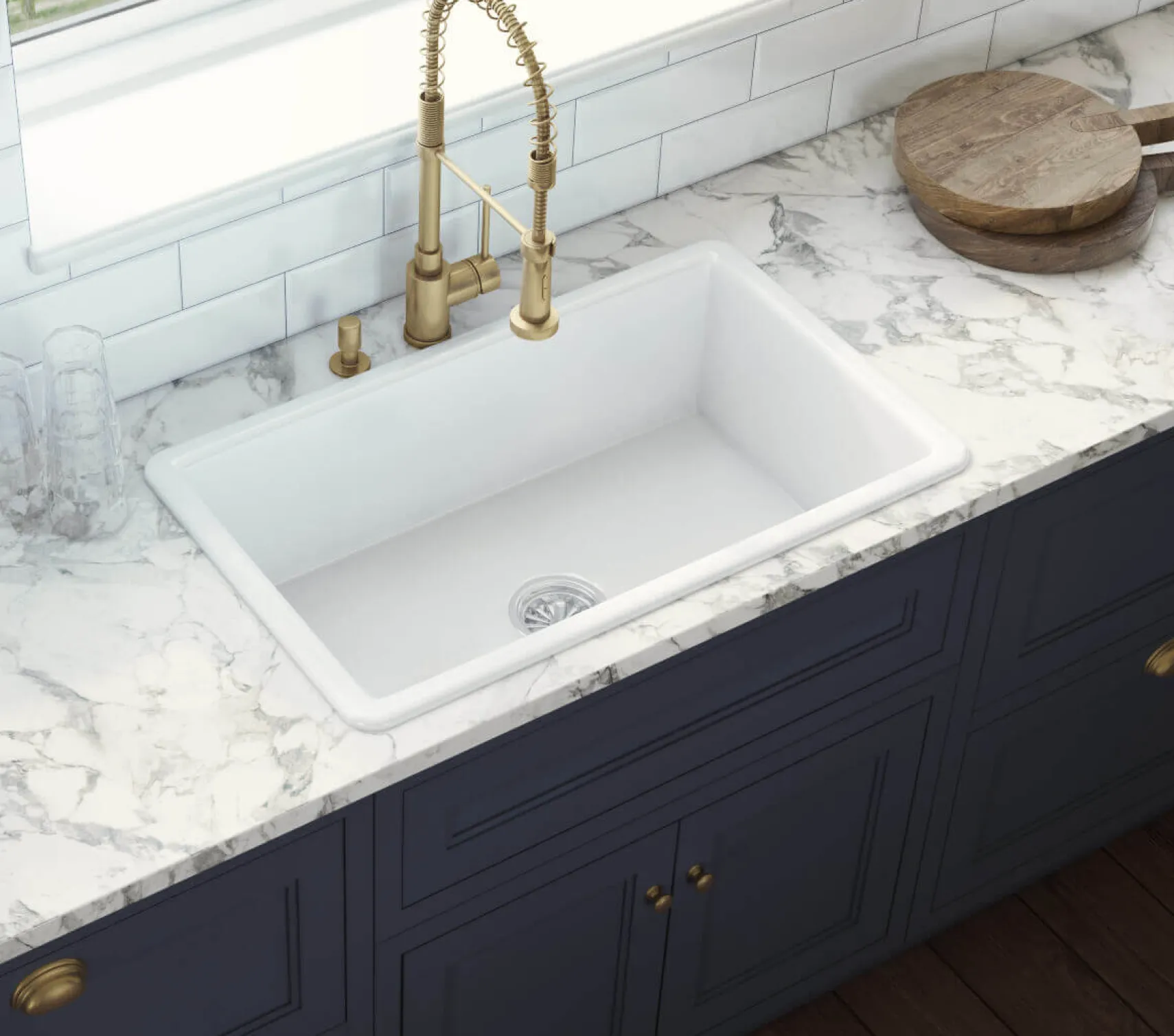 Ruvati Fiamma 30" Undermount Fireclay Kitchen Sink, White, RVL3030WH