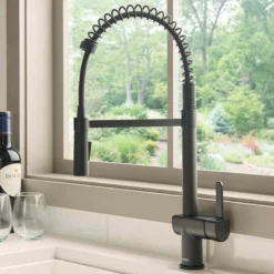 Ruvati Seneca Pull Down Kitchen Faucet, Matte Black, Single Lever, RVF1243MB