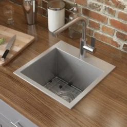 Ruvati Tirana 18" Square Stainless Steel Bar/Prep Sink, 16 Gauge, RVH8118