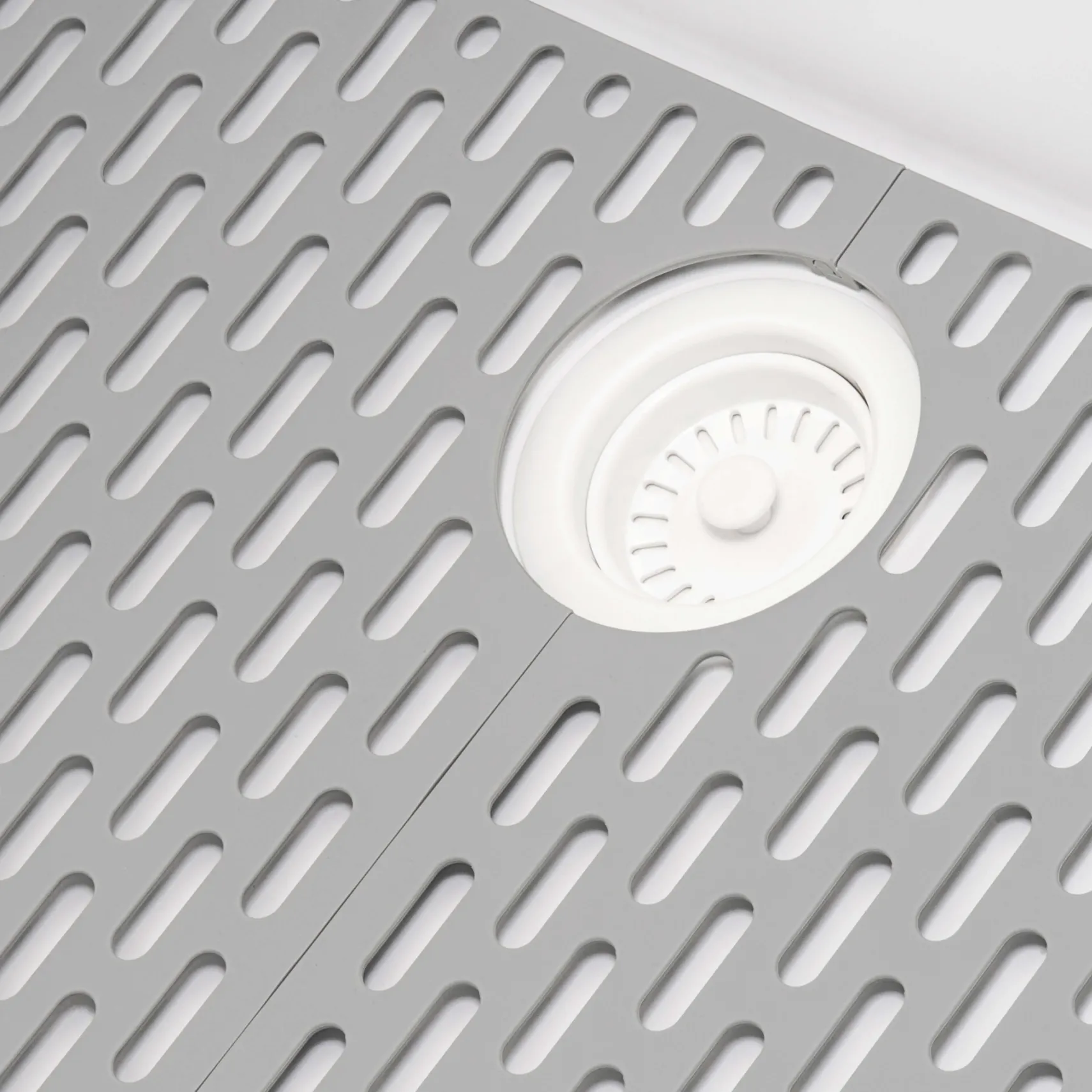 Ruvati epiStage 33" Undermount Granite Composite Workstation Kitchen Sink, Arctic White, RVG2302WH