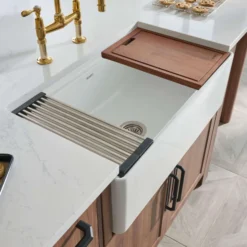Ruvati Fiore 33" Fireclay Workstation Apron-front Farmhouse Sink, RVL2387WH