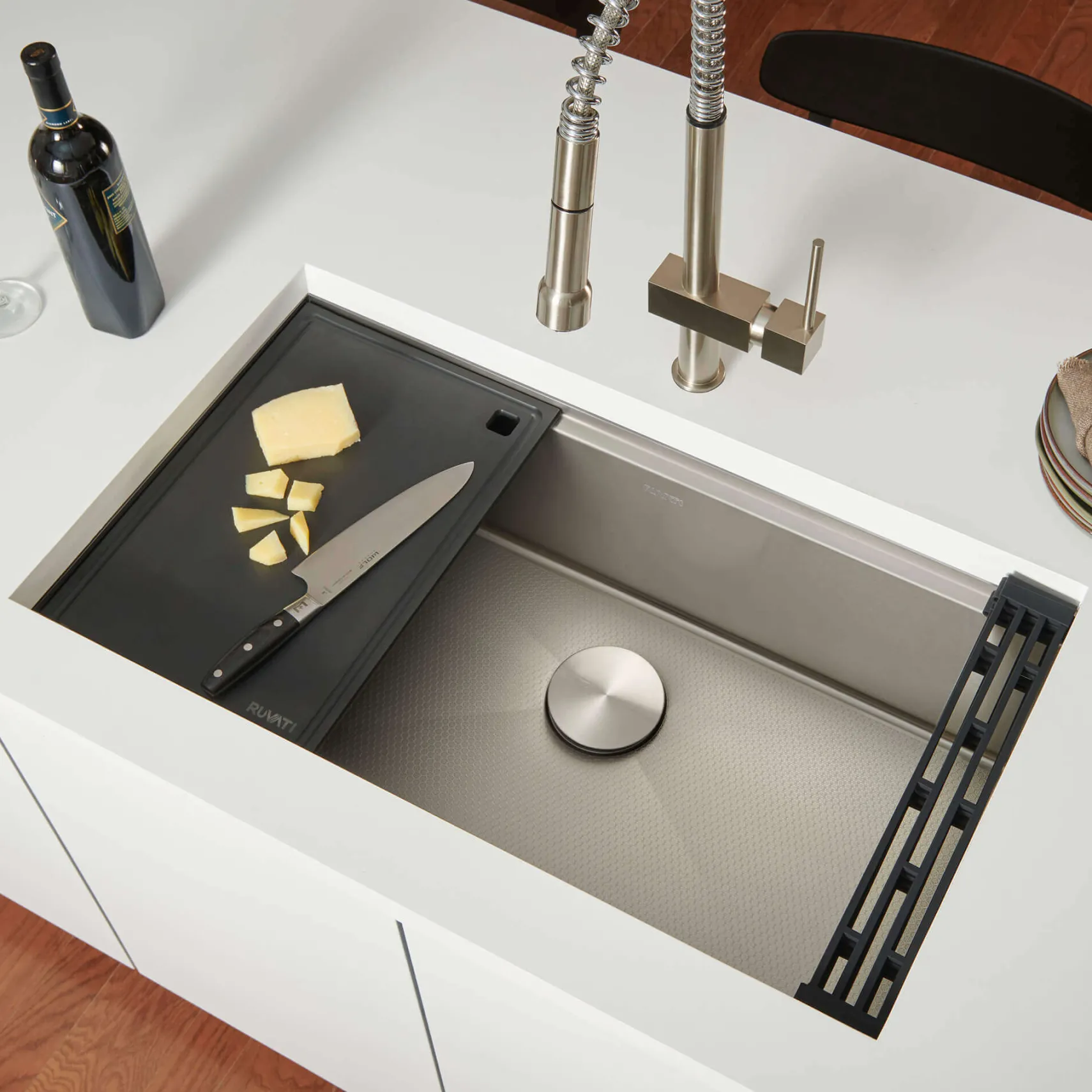 Ruvati Roma Hex Hex Bottom 33-inch Workstation Scratch Resistant Embossed Texture Kitchen Sink Stainless Steel, 16, RVH8633