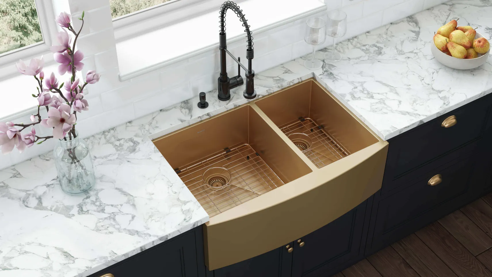 Ruvati Terraza 33" Stainless Steel Apron-front Farmhouse Sink, 60/40 Double Bowl, Brass Tone Matte Gold, 16 Gauge, RVH9742GG