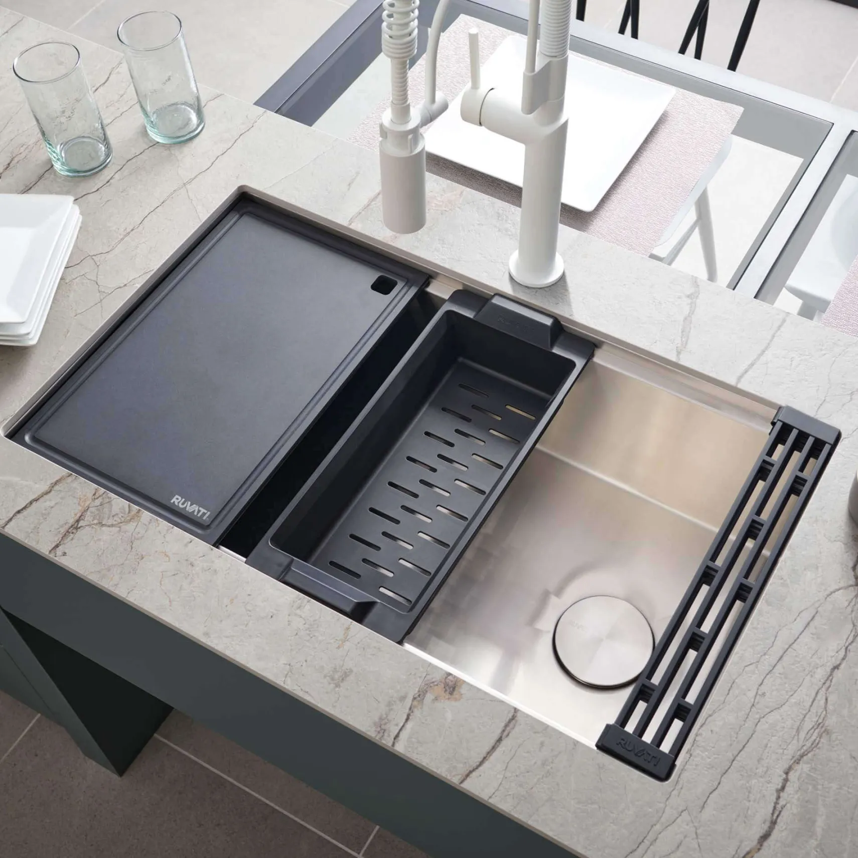 Ruvati Veniso Nova 30" Slope Bottom Offset Drain Undermount Stainless Steel Workstation Kitchen Sink, 16 Gauge, RVH8584