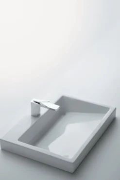 TOTO Kiwami Renesse Design I Rectangular Fireclay Vessel Bathroom Sink with CEFIONTECT for Single Hole Faucets, Cotton White, Fired Clay, LT171G#01